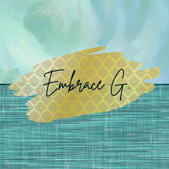 embraceg702